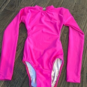 Girls hot pink leotard